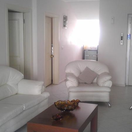 Zeytin Apart Hotel Cesme Bagian luar foto