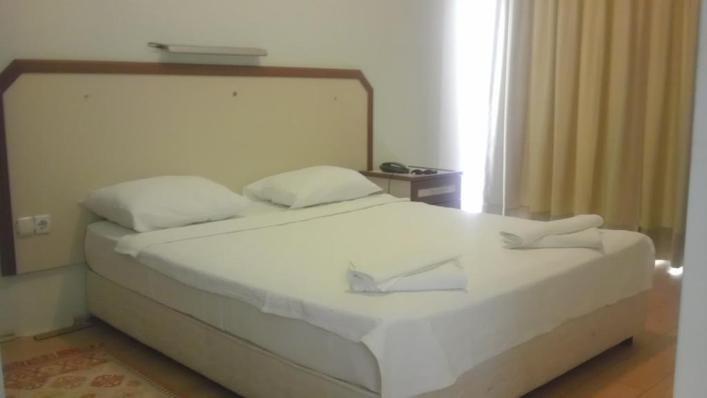 Zeytin Apart Hotel Cesme Ruang foto