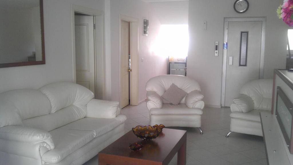 Zeytin Apart Hotel Cesme Bagian luar foto