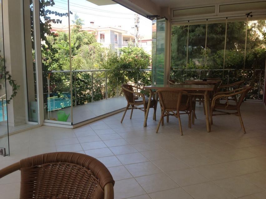 Zeytin Apart Hotel Cesme Bagian luar foto