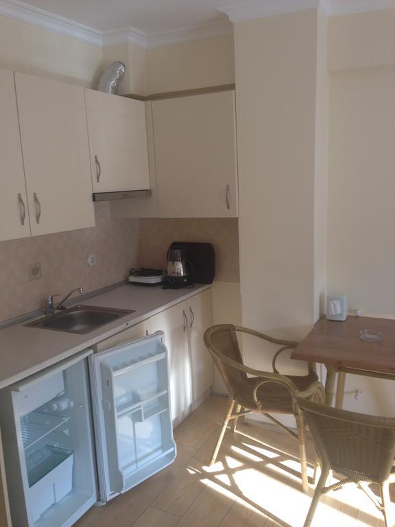 Zeytin Apart Hotel Cesme Bagian luar foto